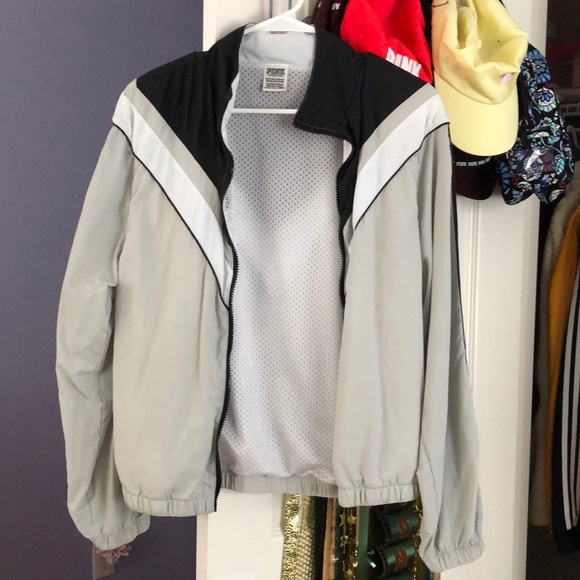 PINK wind breaker - Picture 2 of 2